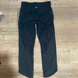 Lululemon olive green capri yoga